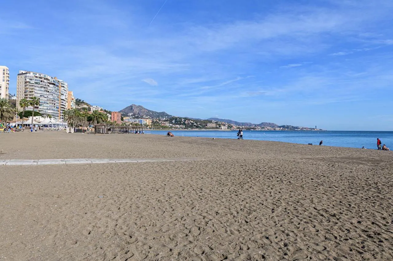 Mediterraneo Beach Apartment In Malaga By Solaga Holiday Homes ספרד